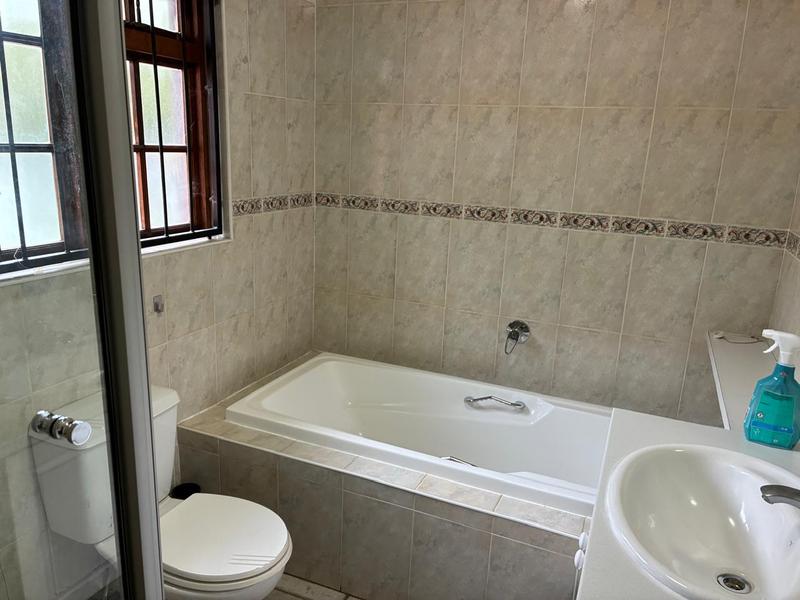 3 Bedroom Property for Sale in Groenkloof Gauteng