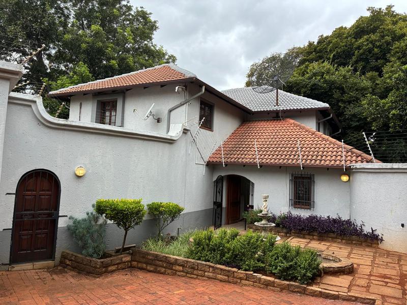 3 Bedroom Property for Sale in Groenkloof Gauteng
