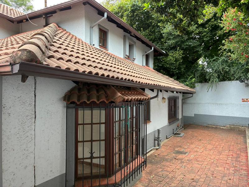 3 Bedroom Property for Sale in Groenkloof Gauteng