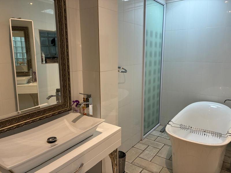 5 Bedroom Property for Sale in Waterkloof A H Gauteng