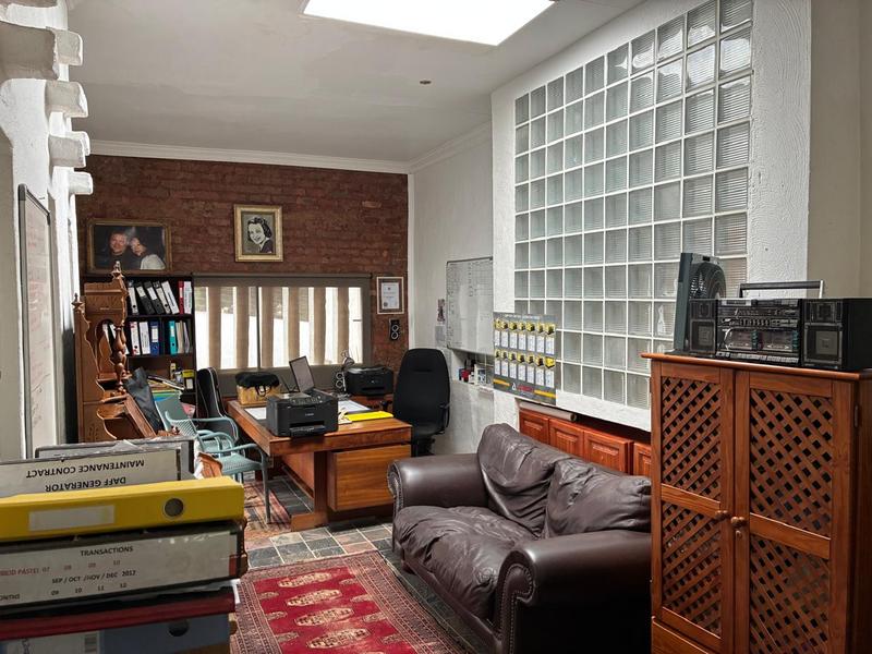 5 Bedroom Property for Sale in Waterkloof A H Gauteng