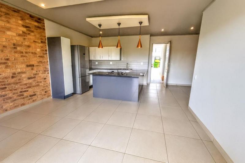 2 Bedroom Property for Sale in Waterkloof A H Gauteng