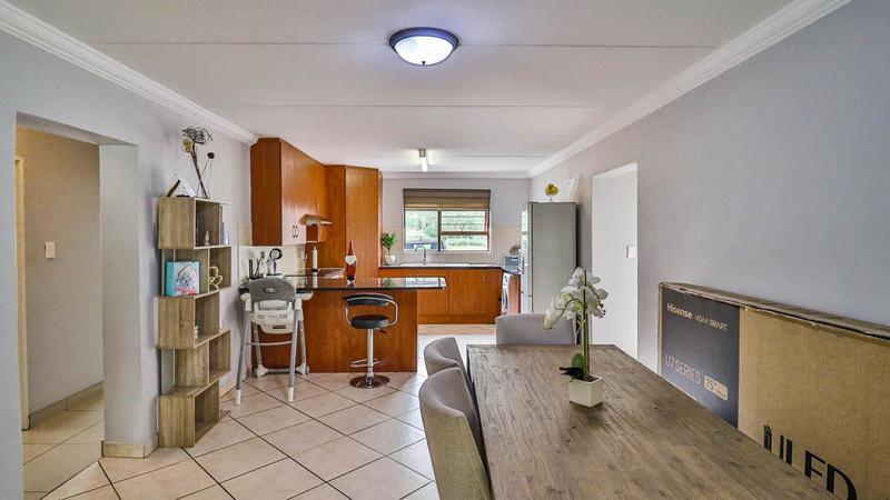 To Let 2 Bedroom Property for Rent in Paulshof Gauteng