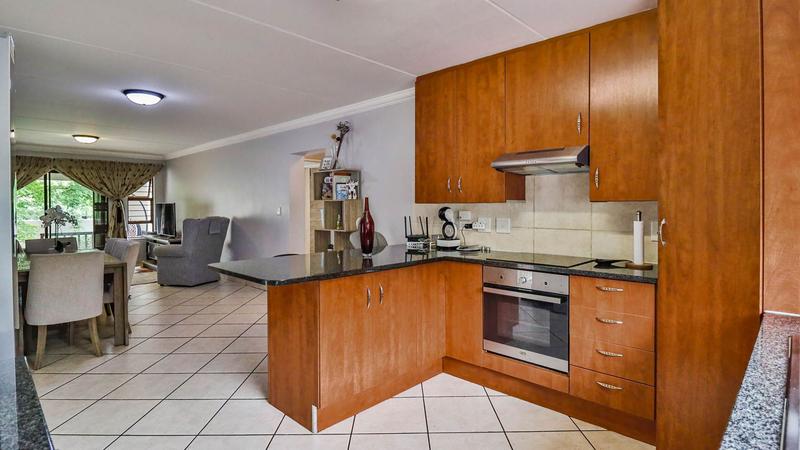 To Let 2 Bedroom Property for Rent in Paulshof Gauteng