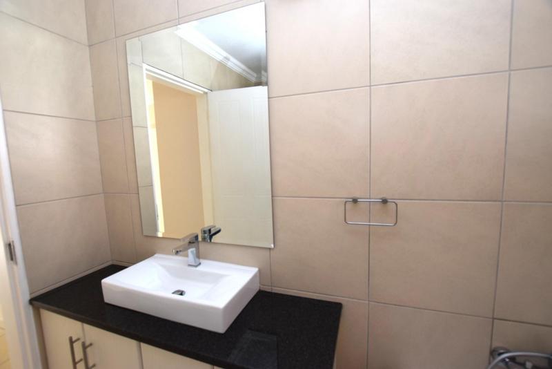 1 Bedroom Property for Sale in Morningside Gauteng