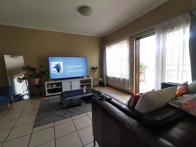 2 Bedroom Property for Sale in Carlswald Gauteng