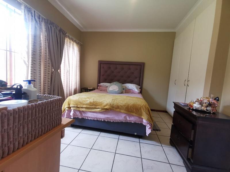 2 Bedroom Property for Sale in Carlswald Gauteng