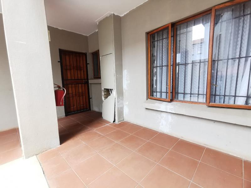 2 Bedroom Property for Sale in Carlswald Gauteng