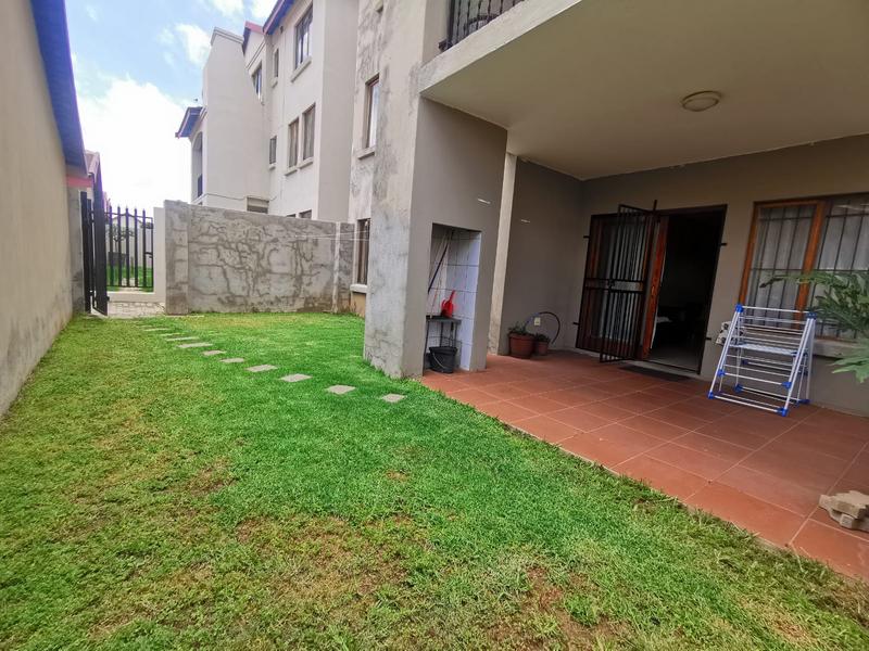 2 Bedroom Property for Sale in Carlswald Gauteng