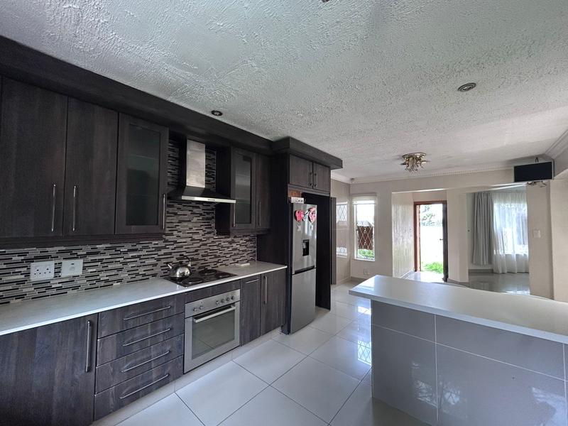 3 Bedroom Property for Sale in Noordwyk Gauteng