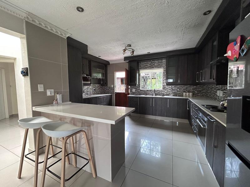 3 Bedroom Property for Sale in Noordwyk Gauteng