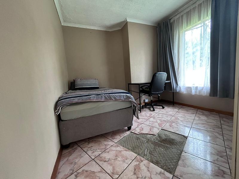 3 Bedroom Property for Sale in Noordwyk Gauteng