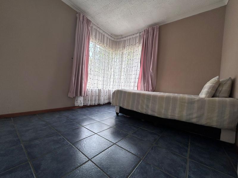 3 Bedroom Property for Sale in Noordwyk Gauteng