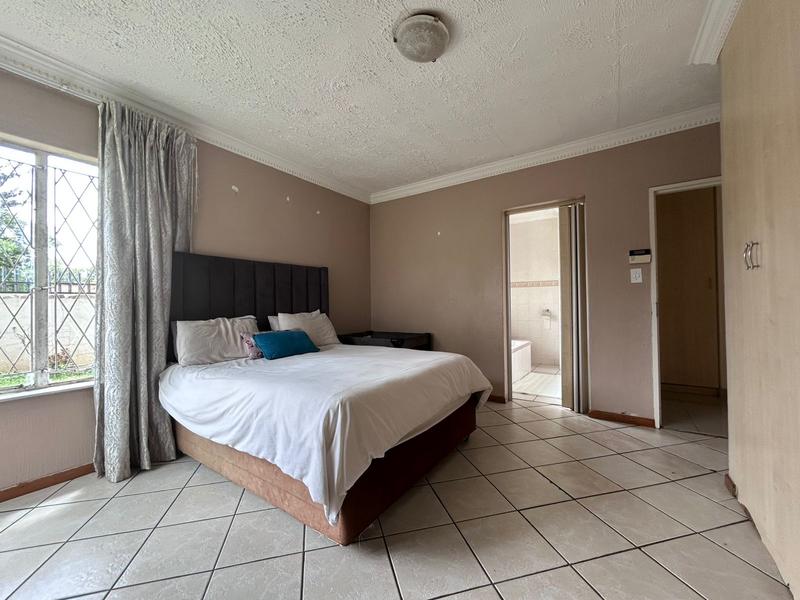 3 Bedroom Property for Sale in Noordwyk Gauteng
