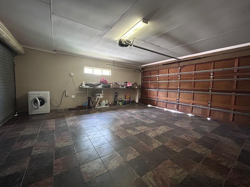 3 Bedroom Property for Sale in Noordwyk Gauteng