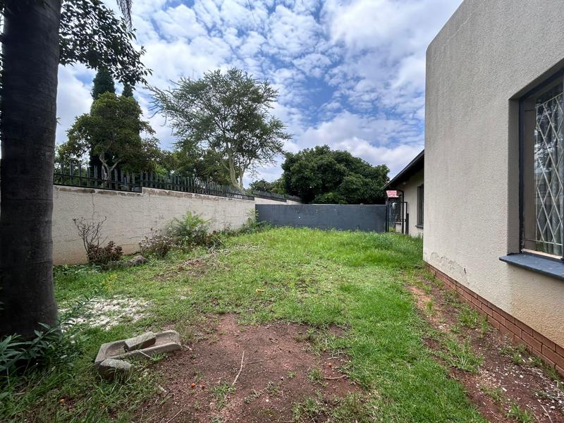 3 Bedroom Property for Sale in Noordwyk Gauteng