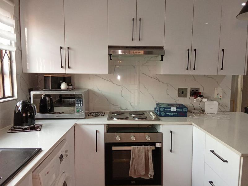 2 Bedroom Property for Sale in Vorna Valley Gauteng