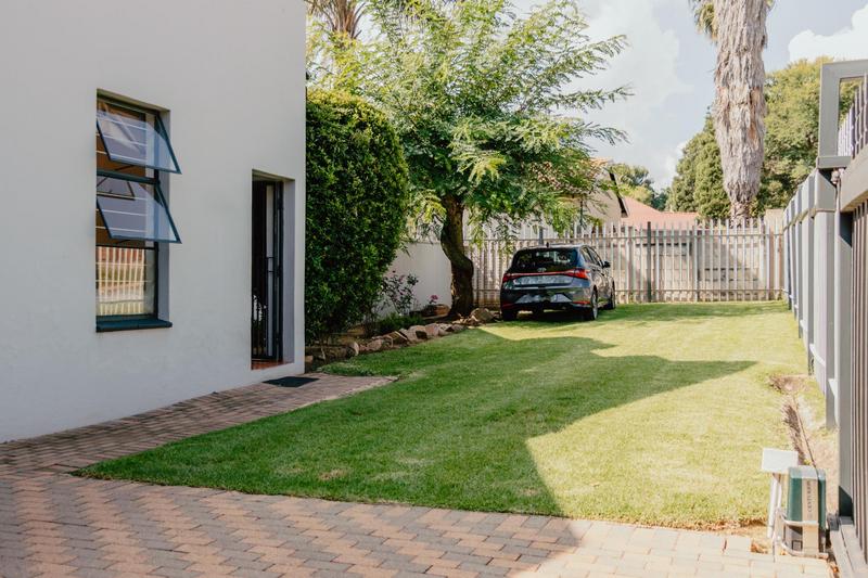 3 Bedroom Property for Sale in Vorna Valley Gauteng