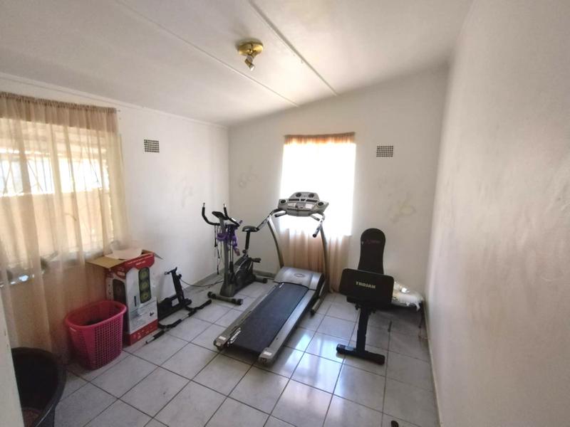 4 Bedroom Property for Sale in Kliprivier Gauteng