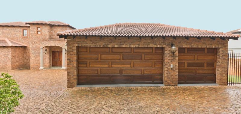 6 Bedroom Property for Sale in Roodepoort Gauteng