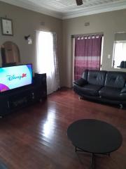 To Let 3 Bedroom Property for Rent in Rosettenville Gauteng