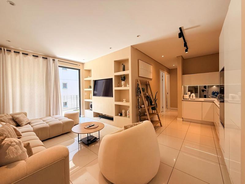 To Let 2 Bedroom Property for Rent in Houghton Estate Gauteng