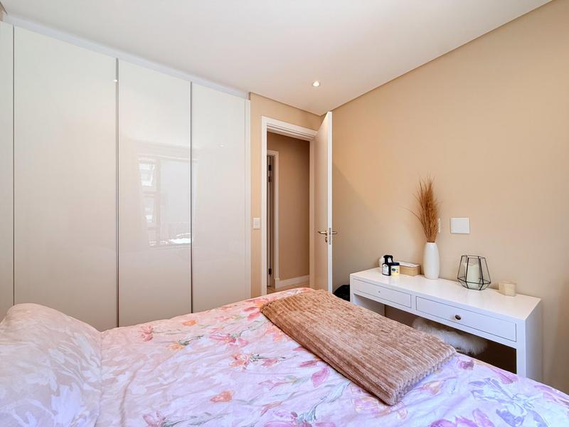 To Let 2 Bedroom Property for Rent in Houghton Estate Gauteng