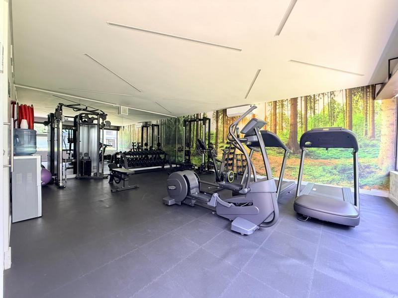 To Let 2 Bedroom Property for Rent in Houghton Estate Gauteng