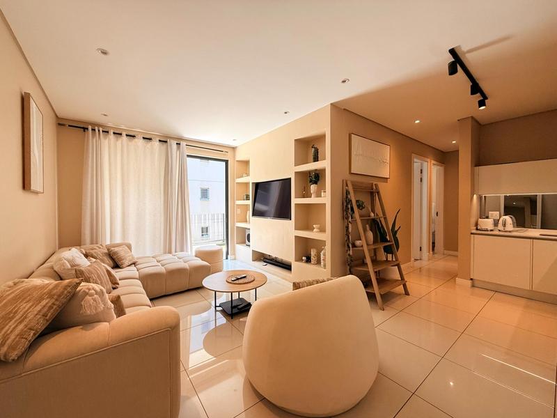 To Let 2 Bedroom Property for Rent in Houghton Estate Gauteng