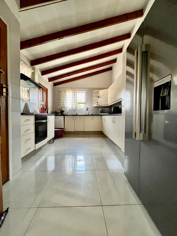 To Let 5 Bedroom Property for Rent in Woodmead Gauteng