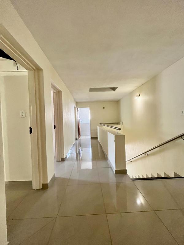 To Let 5 Bedroom Property for Rent in Woodmead Gauteng