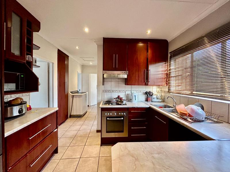 3 Bedroom Property for Sale in Edleen Gauteng