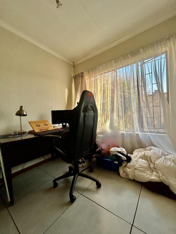 3 Bedroom Property for Sale in Edleen Gauteng