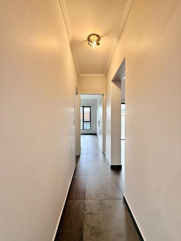 2 Bedroom Property for Sale in Bryanston Gauteng