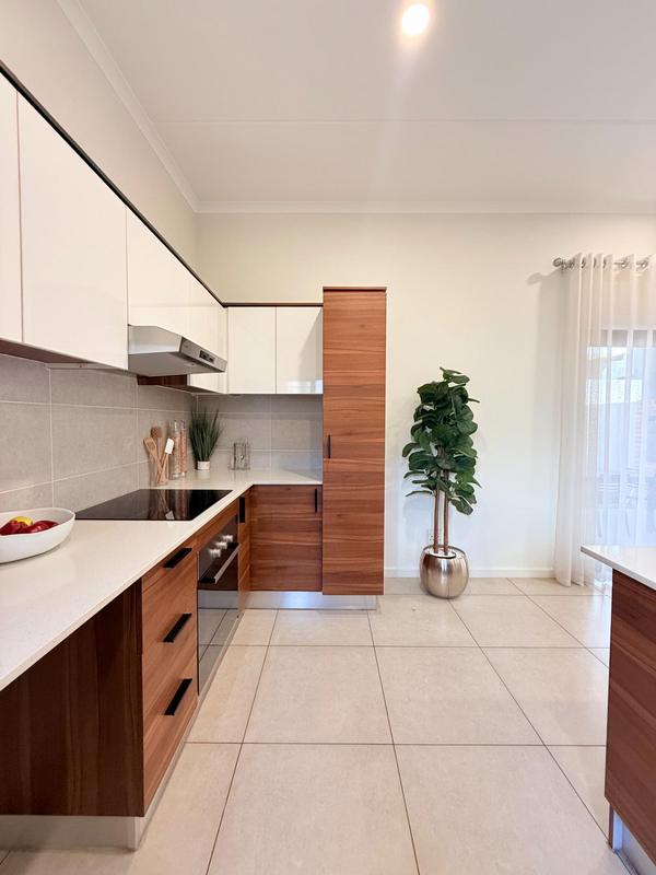 3 Bedroom Property for Sale in Sunninghill Gauteng