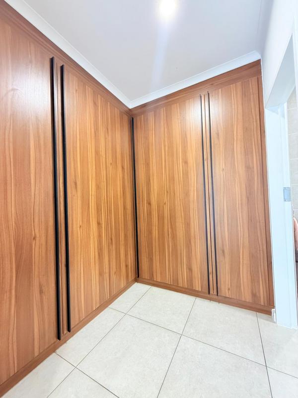 3 Bedroom Property for Sale in Sunninghill Gauteng