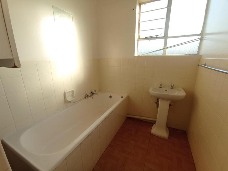 2 Bedroom Property for Sale in Florida Gauteng