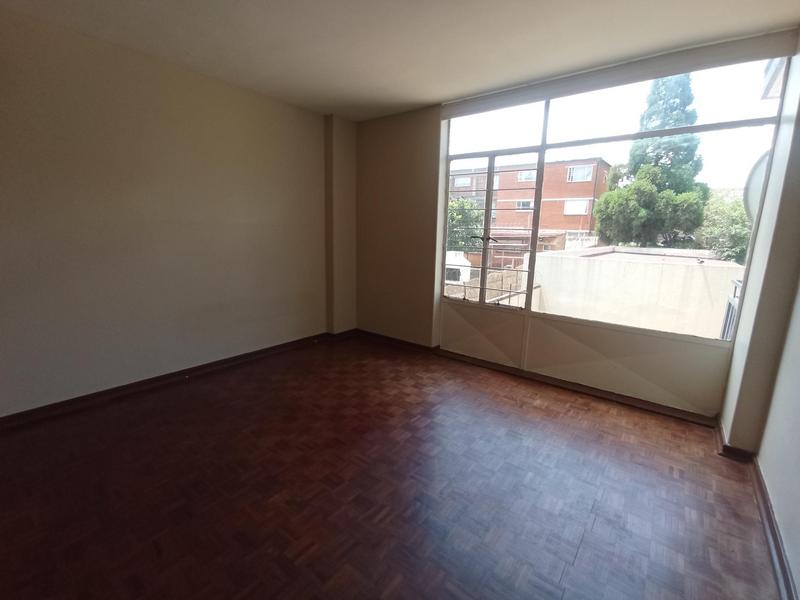 To Let 2 Bedroom Property for Rent in Florida Lake Gauteng