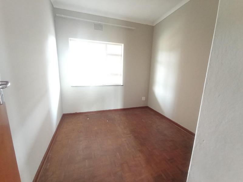 To Let 2 Bedroom Property for Rent in Florida Park Gauteng