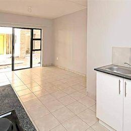 2 Bedroom Property for Sale in Groblerpark Gauteng