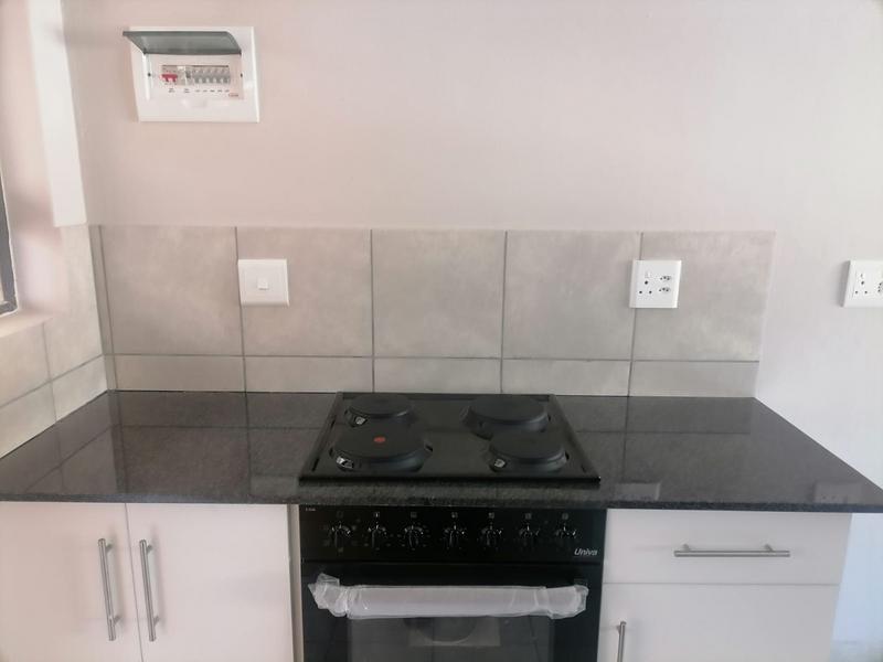 2 Bedroom Property for Sale in Groblerpark Gauteng