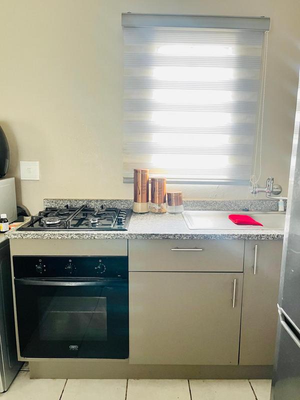 2 Bedroom Property for Sale in South Hills Gauteng