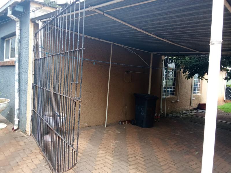 3 Bedroom Property for Sale in Florida North Gauteng