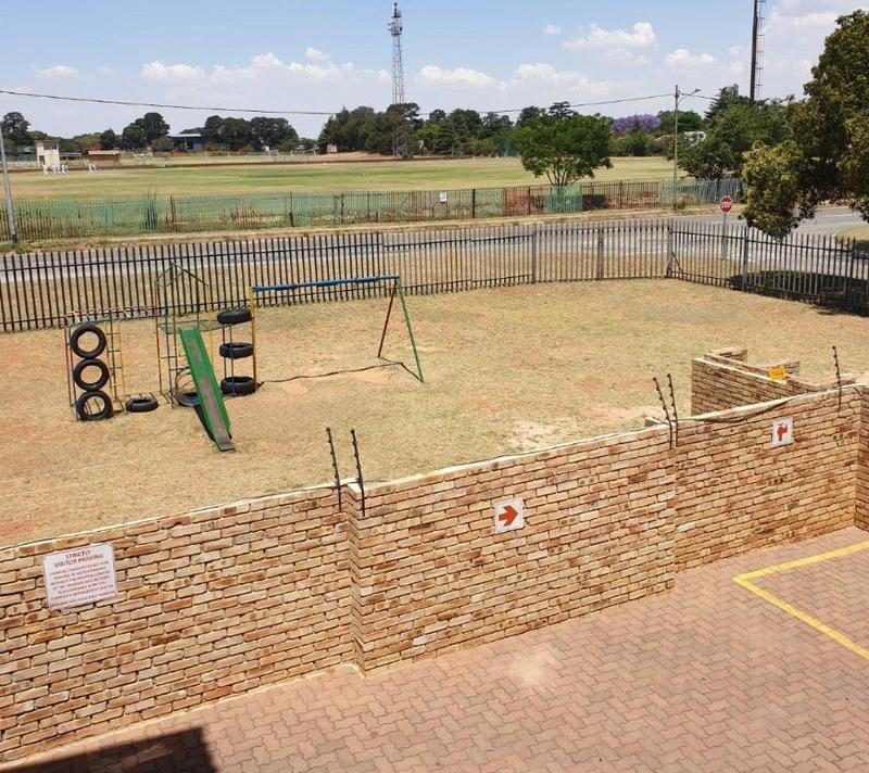 2 Bedroom Property for Sale in Florida Park Gauteng