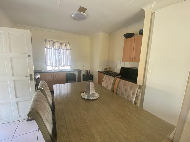 2 Bedroom Property for Sale in Willowbrook Gauteng