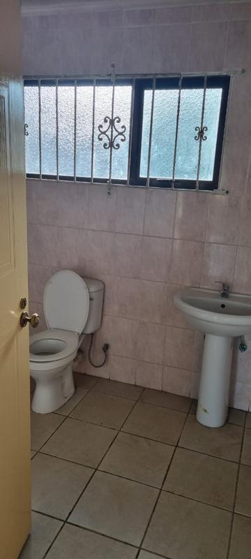 2 Bedroom Property for Sale in Mondeor Gauteng