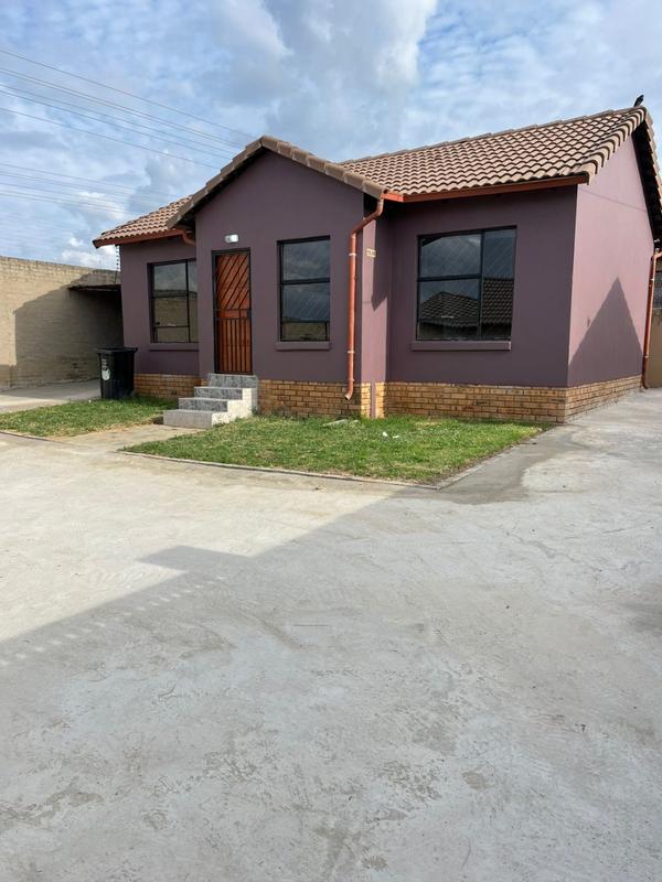 3 Bedroom Property for Sale in Bloubosrand Gauteng