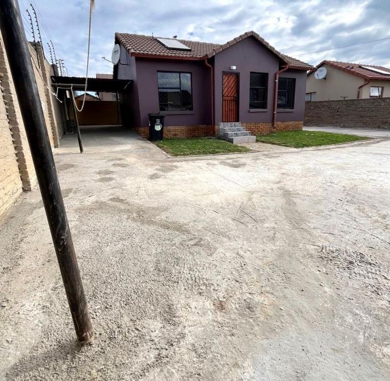 3 Bedroom Property for Sale in Bloubosrand Gauteng