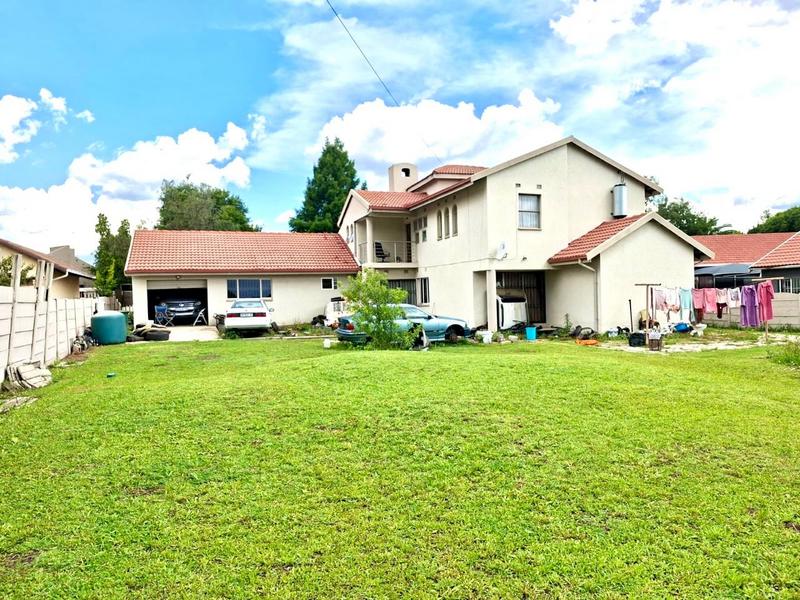 4 Bedroom Property for Sale in Brackendowns Gauteng