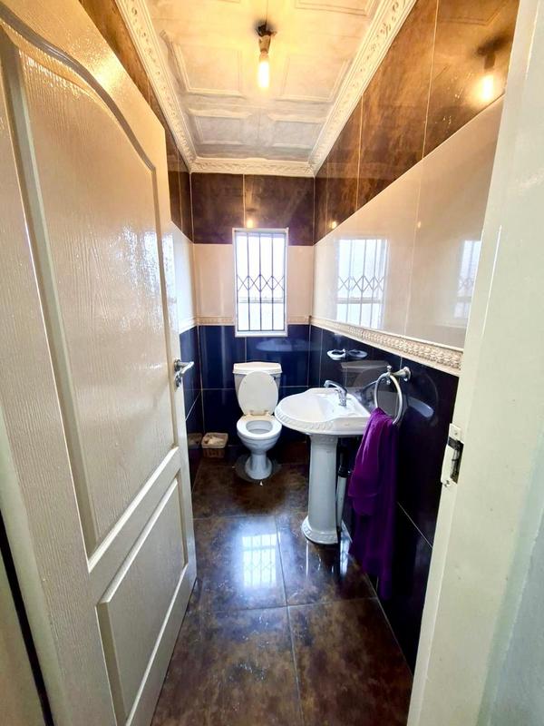 4 Bedroom Property for Sale in Brackendowns Gauteng